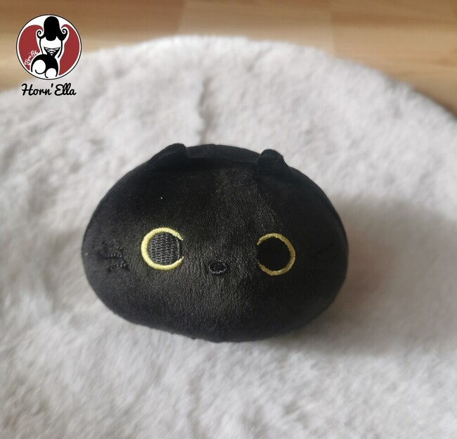 peluche chat kawai noir